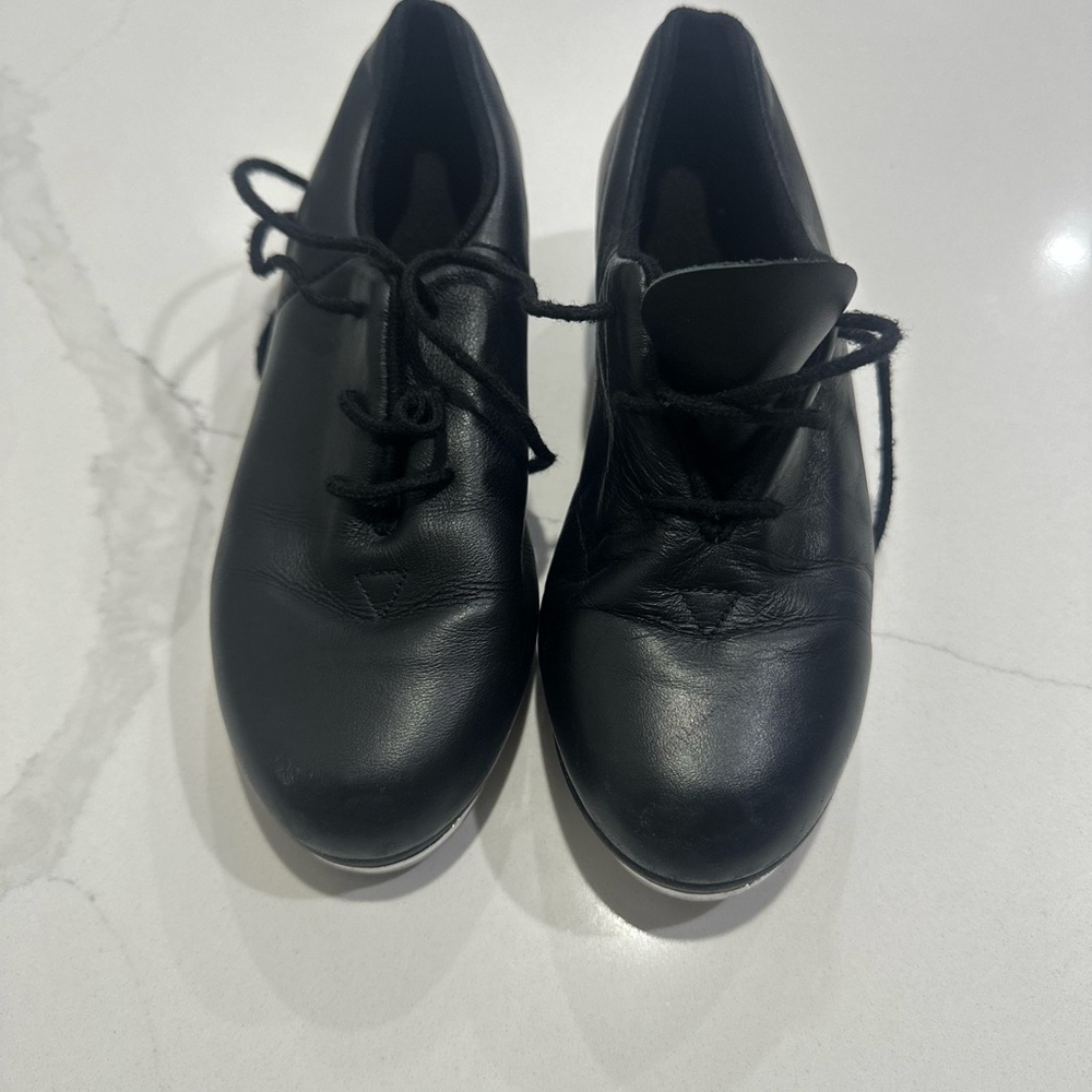 Bloch brand tap shoes size 13 1/2 gently used